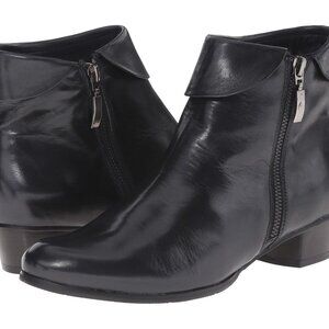 Spring Step - Stockholm Navy Booties - All Leather - BNIB